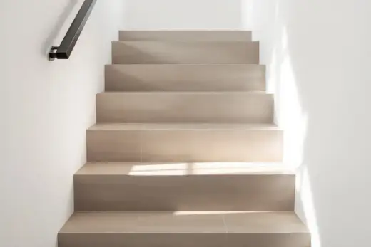 Peut-on marcher sur un carrelage non jointé ?