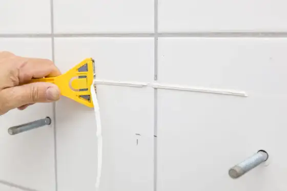 Enlever un joint silicone au vinaigre blanc - la bonne méthode